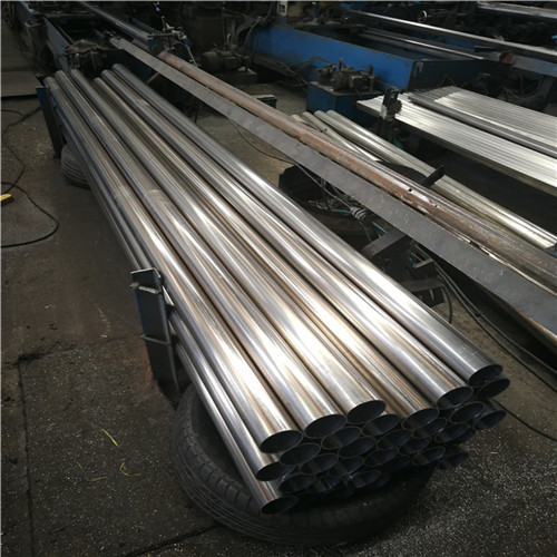 加厚不銹鋼板市場先漲后落的可能性較大。