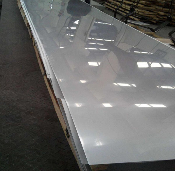 太原022cr17ni12mo2不銹鋼板淡季庫存積累